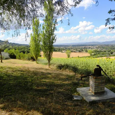 Collina Umbra 아파트