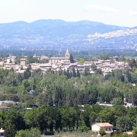 Collina Umbra 아파트